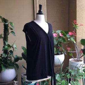 ⚡️NWOT Black Liz Claiborne Sleeveless Top⚡️